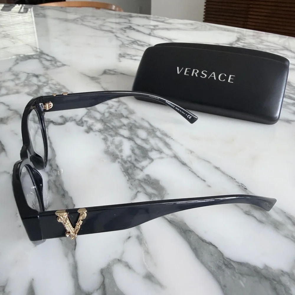 Versace item 3282